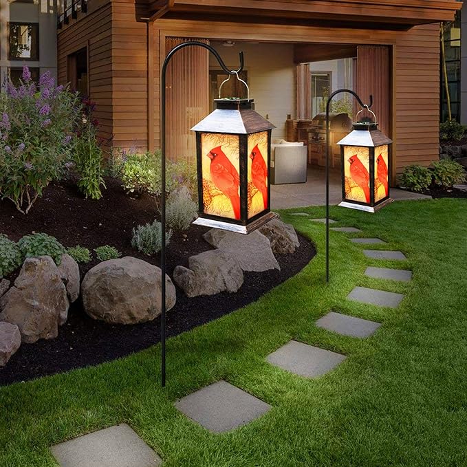 CardinalGlow Solar Lantern – Elegant & Warm Outdoor Lighting