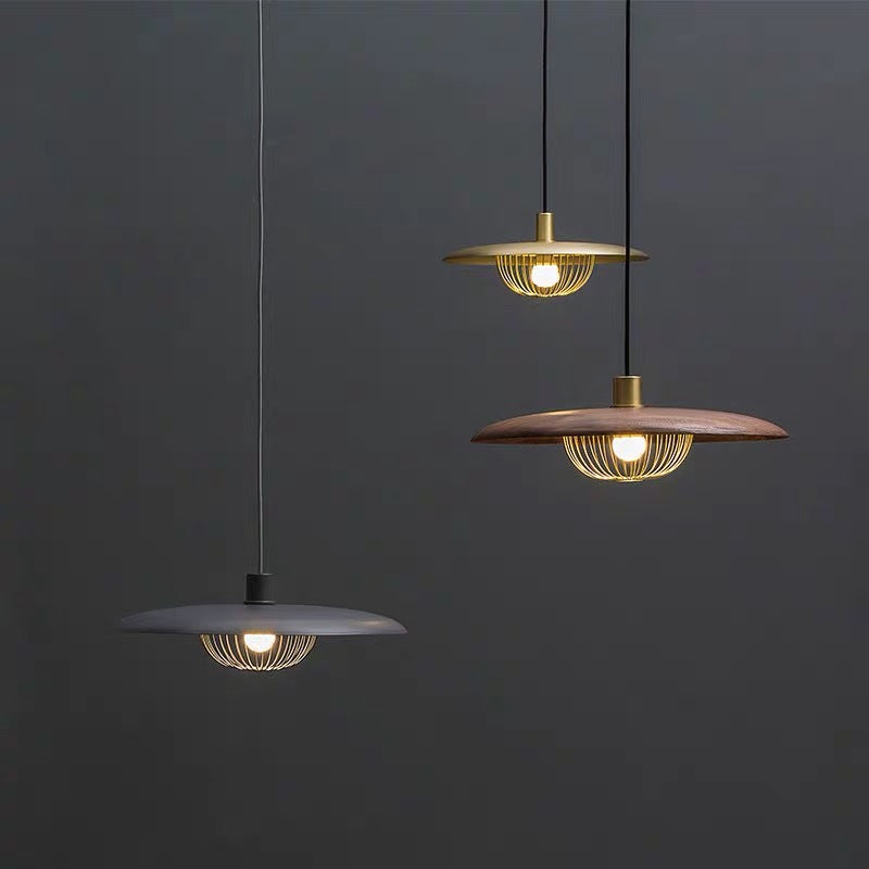 Nordic Wood-Effect Pendant Light – Industrial-Inspired Hanging Lamp