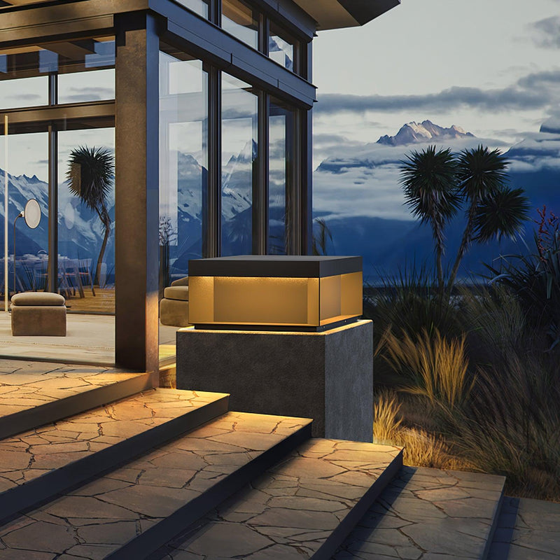 TSolar Outdoor Column Light – Weatherproof LED Garden Lighting
