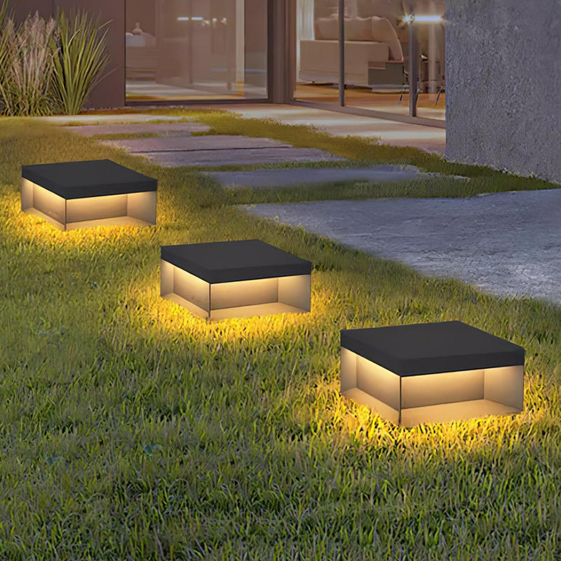 TSolar Outdoor Column Light – Weatherproof LED Garden Lighting