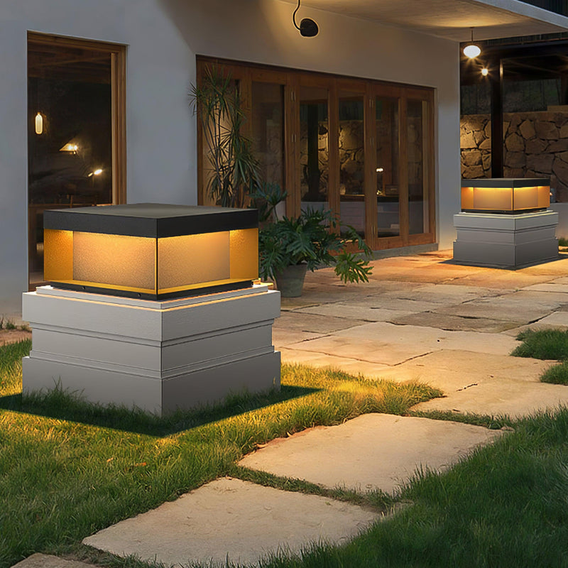 TSolar Outdoor Column Light – Weatherproof LED Garden Lighting
