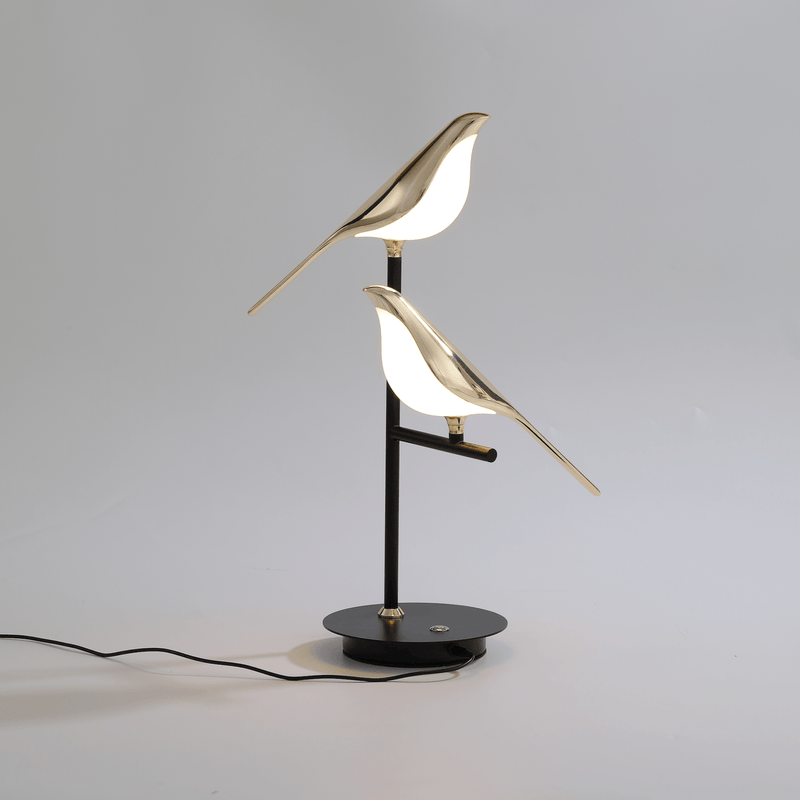 BirdLamp LED Desk Light – Postmodern Gold Design for Elegant Workspaces