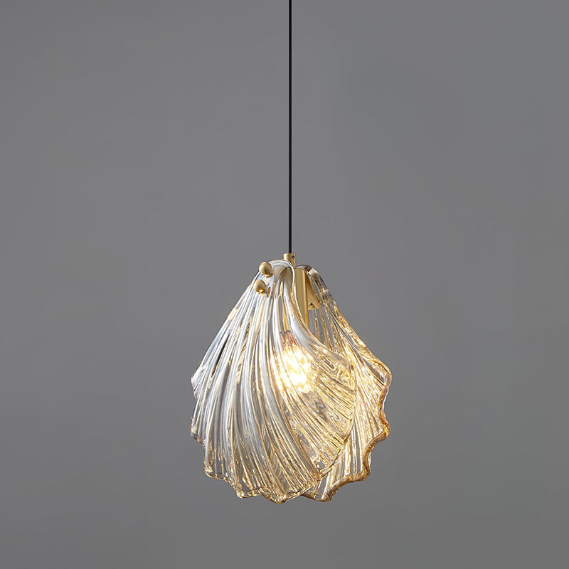 Mini Shell Pendant Light – Modern Glass & Brass Hanging Lamp