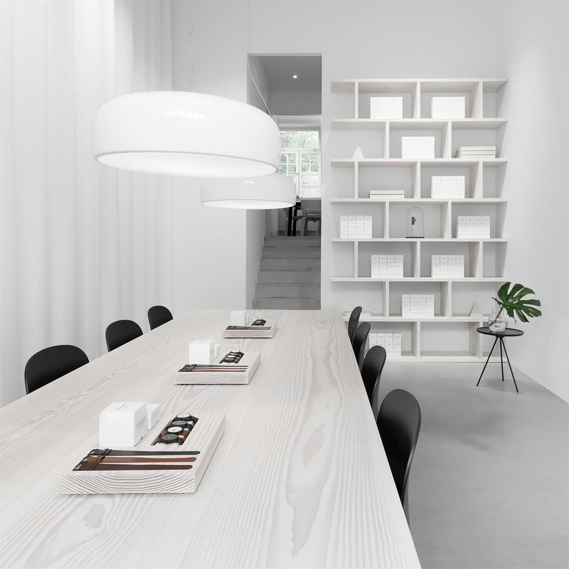 Smithfield Pendant Light – Modern Design with Efficient Illumination