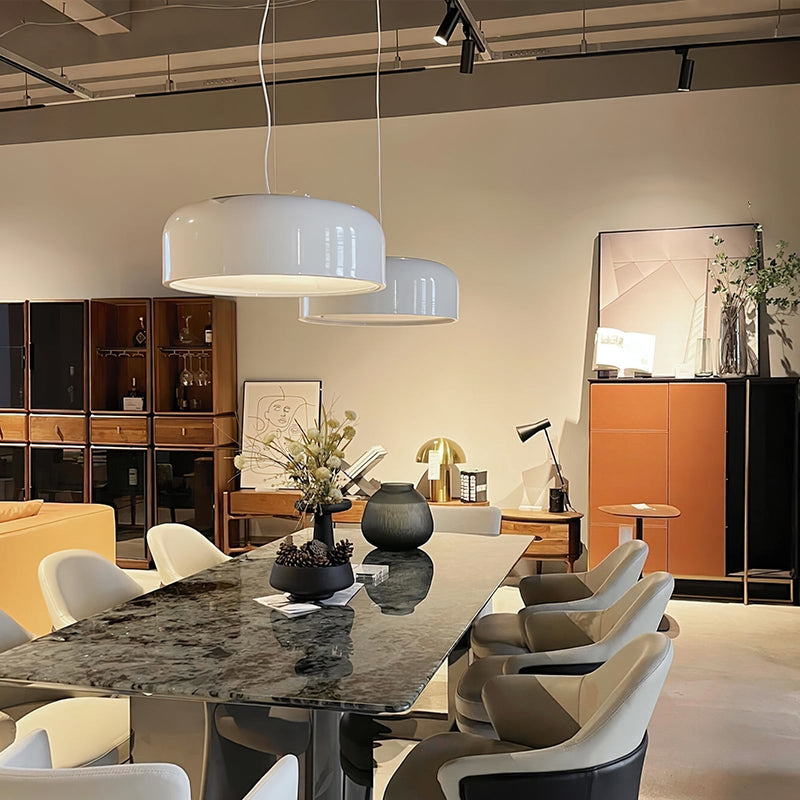 Smithfield Pendant Light – Modern Design with Efficient Illumination