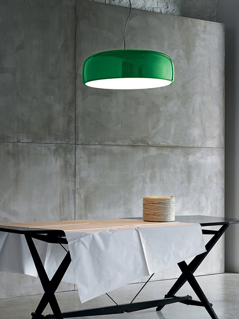 Smithfield Pendant Light – Modern Design with Efficient Illumination