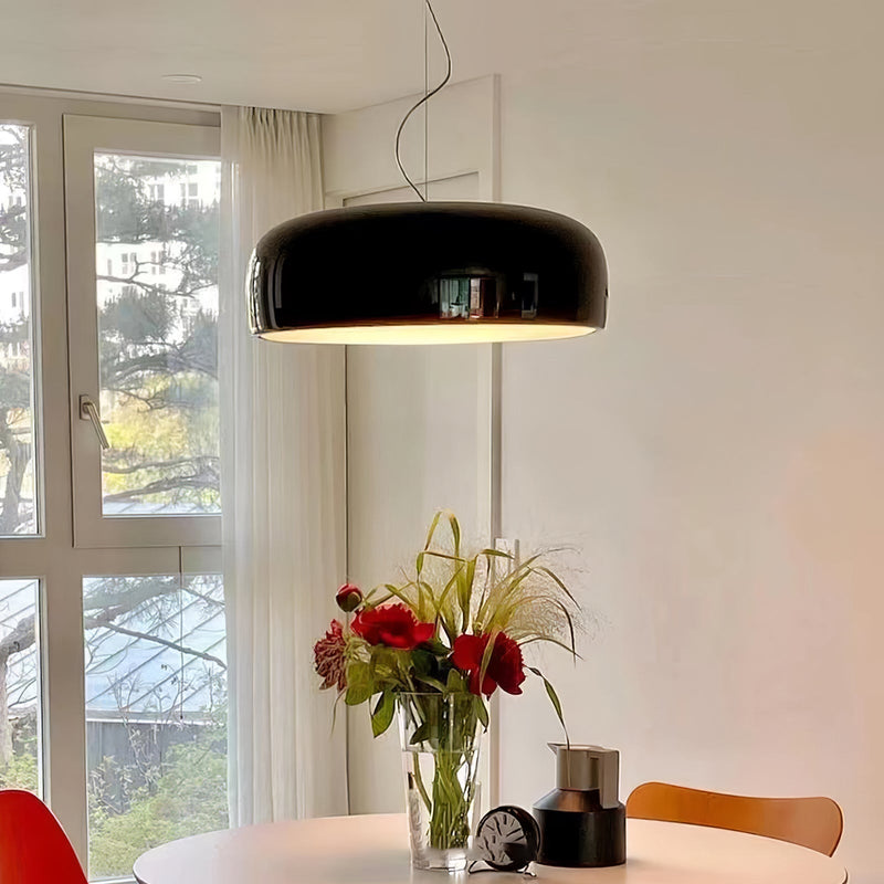 Smithfield Pendant Light – Modern Design with Efficient Illumination