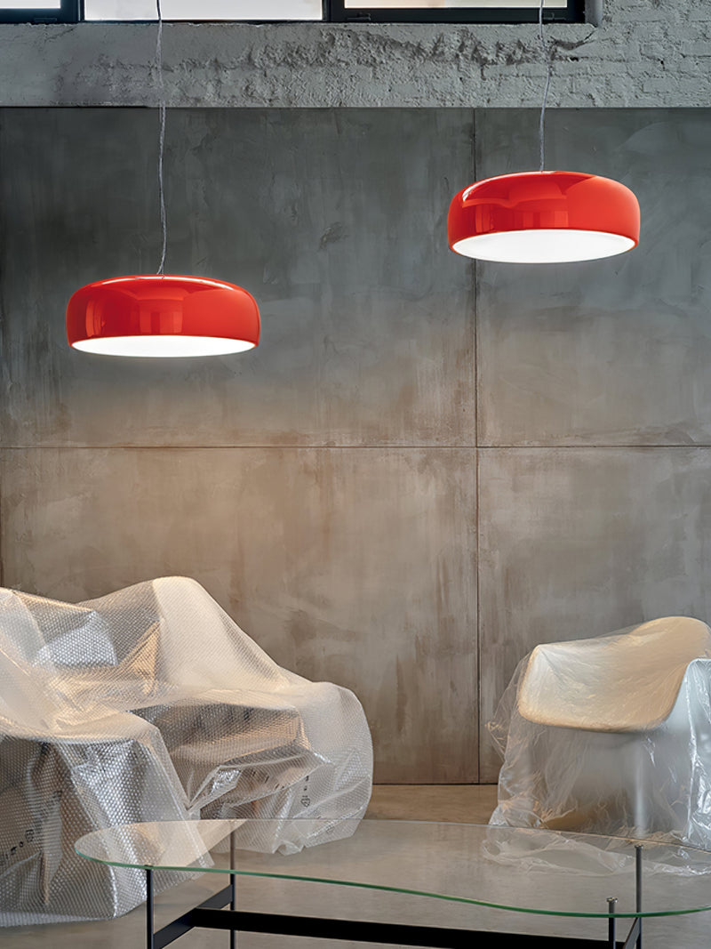 Smithfield Pendant Light – Modern Design with Efficient Illumination
