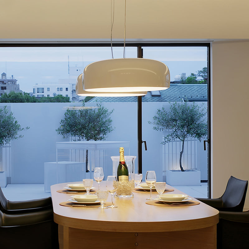 Smithfield Pendant Light – Modern Design with Efficient Illumination