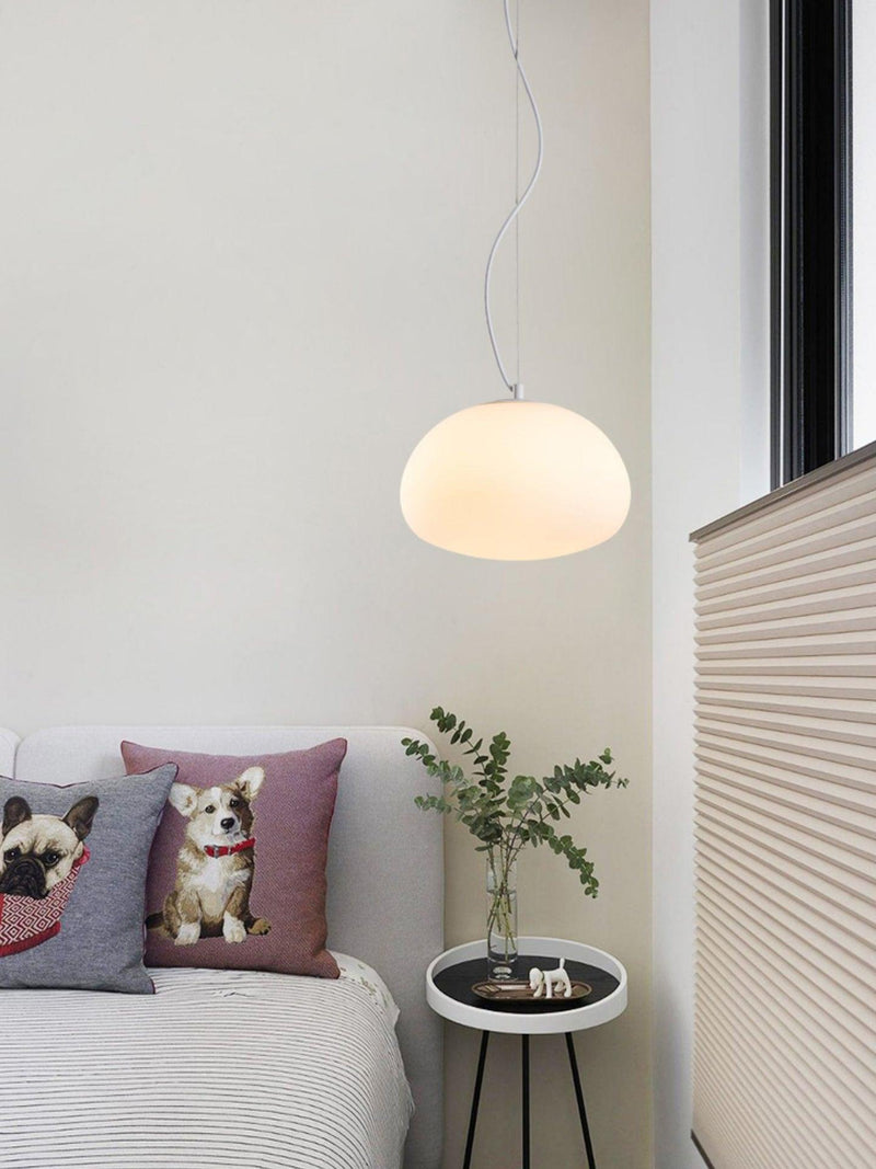 Steamed Bun Pendant Light – Modern Glass Design for a Warm Ambiance