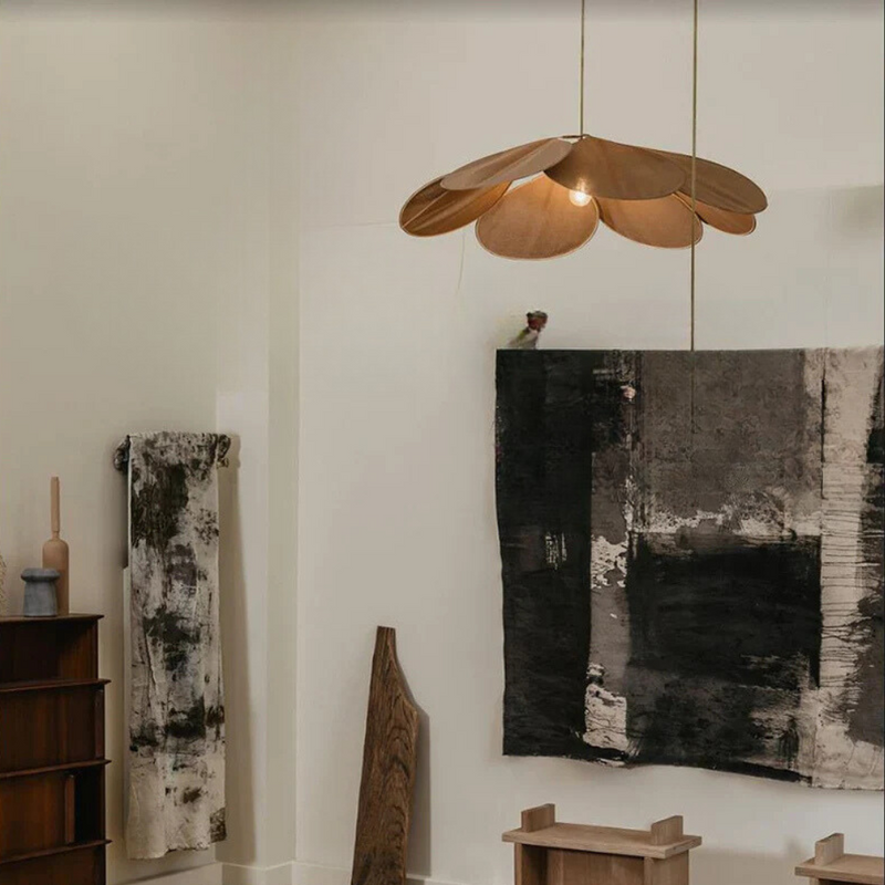 Floralume Pendant Light – Elegant Floral Design with Warm LED Illumination