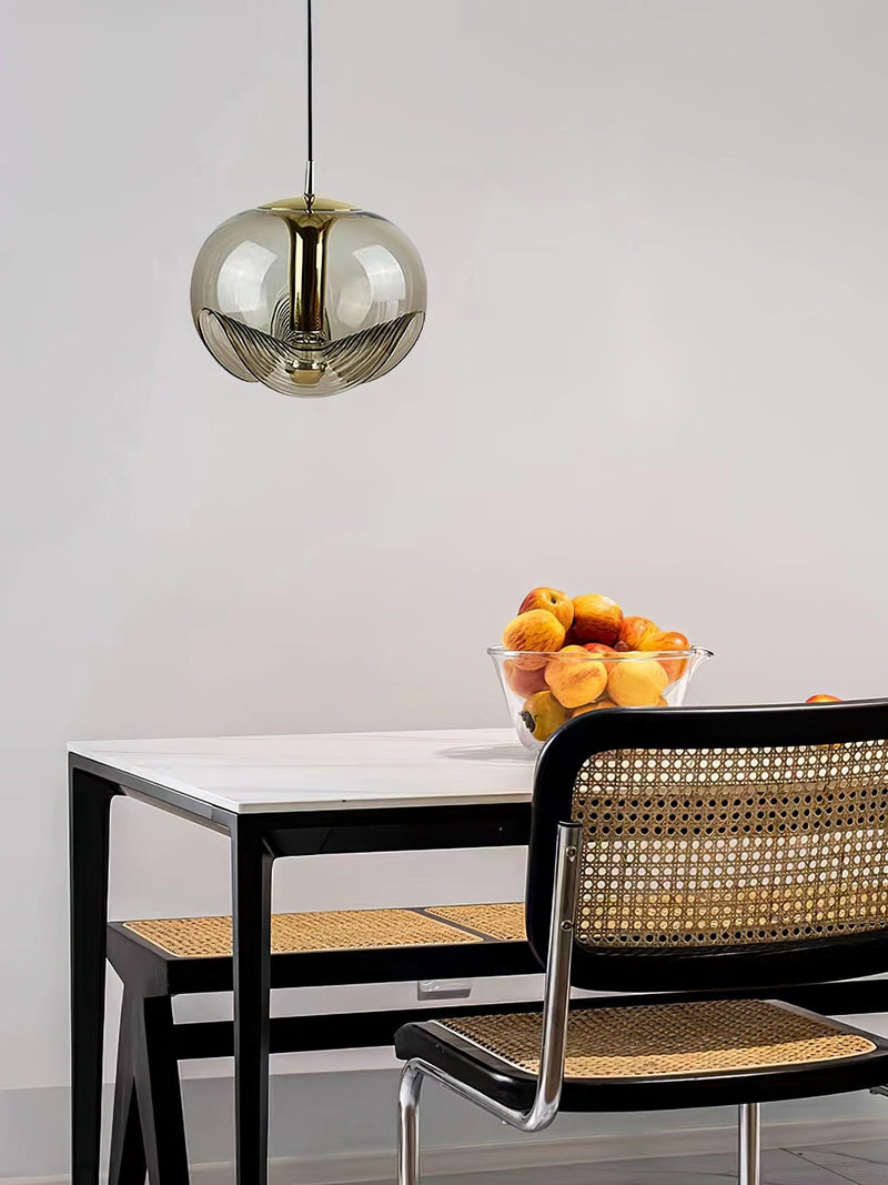 Welle LED Pendant Light – Wave-Inspired Modern Design