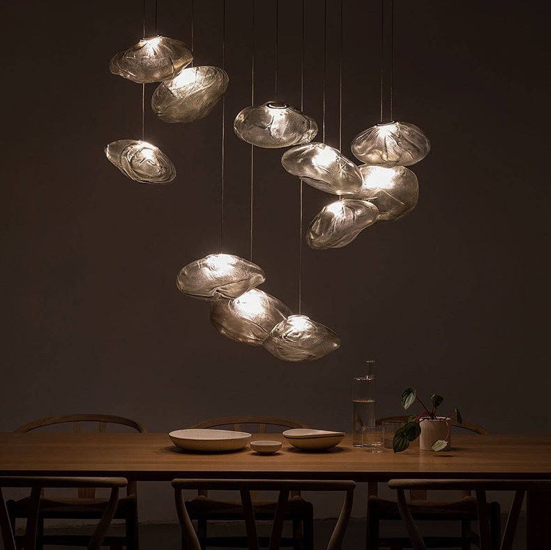 Minimalist Blown Glass Pendant Light – Modern & Elegant LED Design