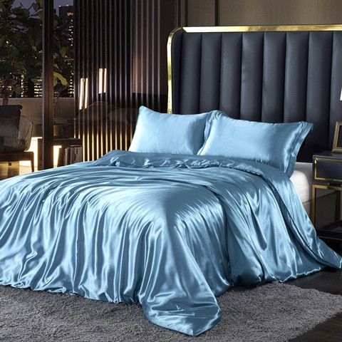 Luxury Silk Satin Bedding Set – Duvet Cover & 2 Pillowcases