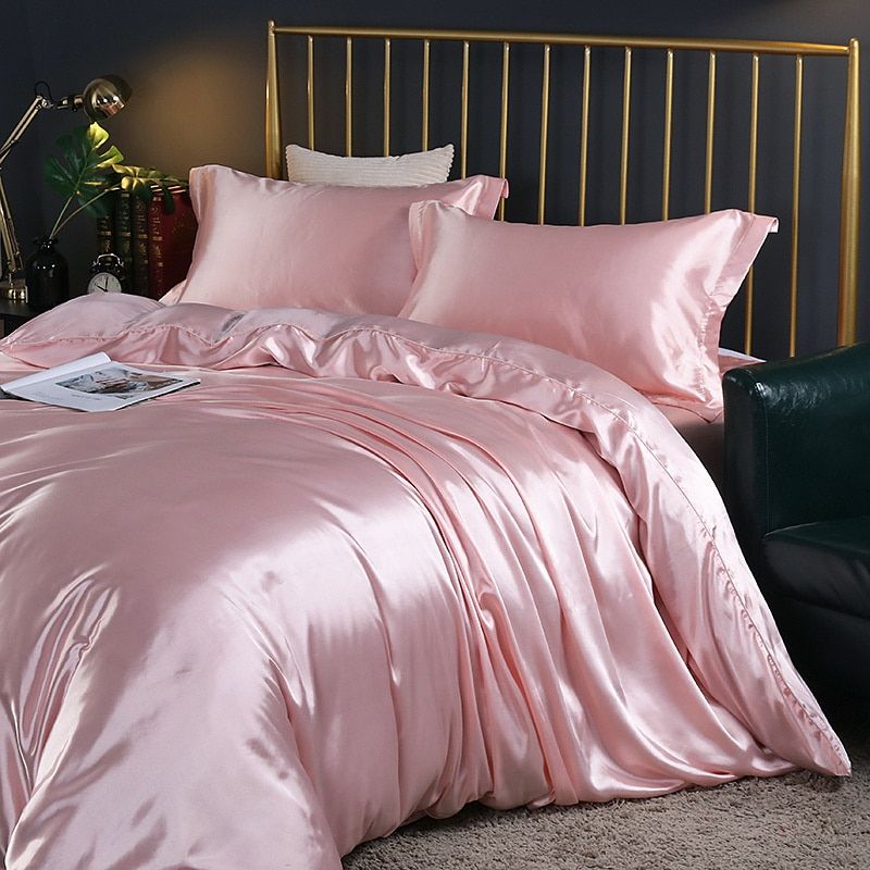 Luxury Silk Satin Bedding Set – Duvet Cover & 2 Pillowcases