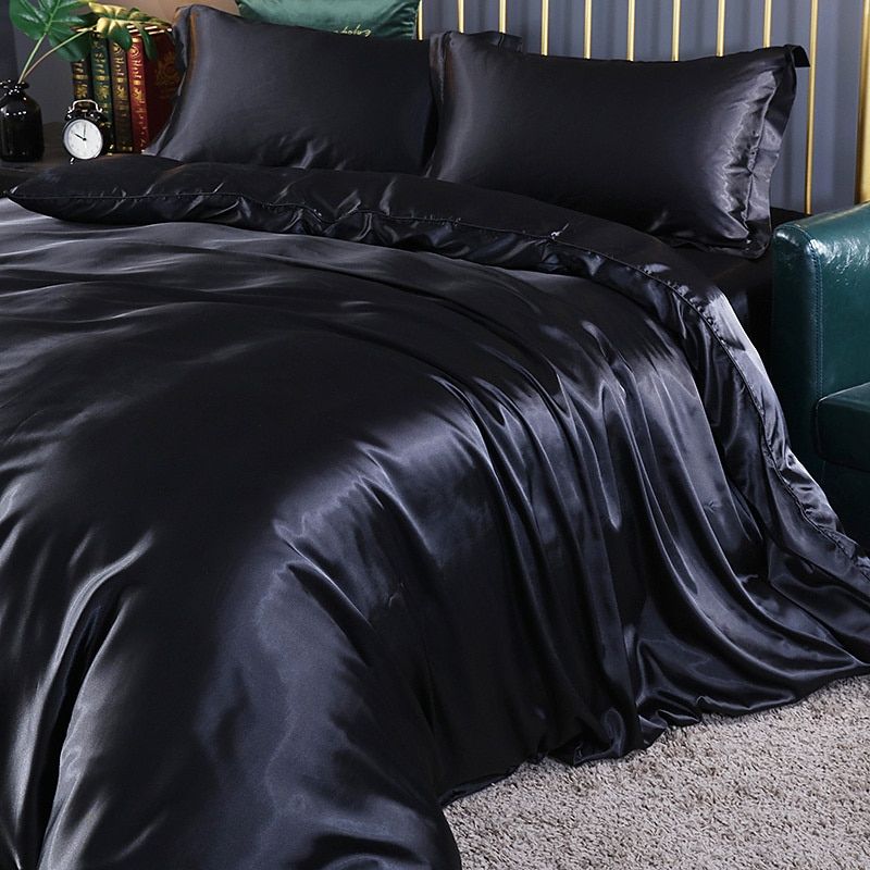 Luxury Silk Satin Bedding Set – Duvet Cover & 2 Pillowcases